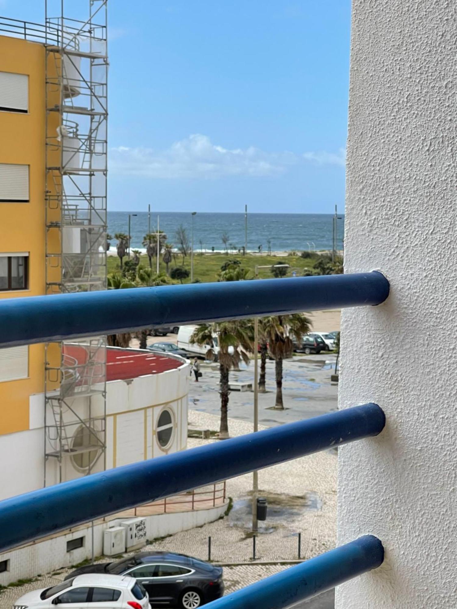 Enjoy Ocean Beach Life At Costa Da Caparica! Esterno foto